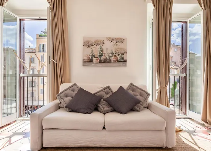 Campo Dei Fiori Holiday Home